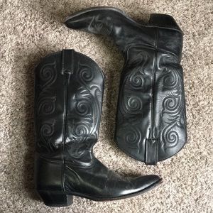 Black Cowboy Boots